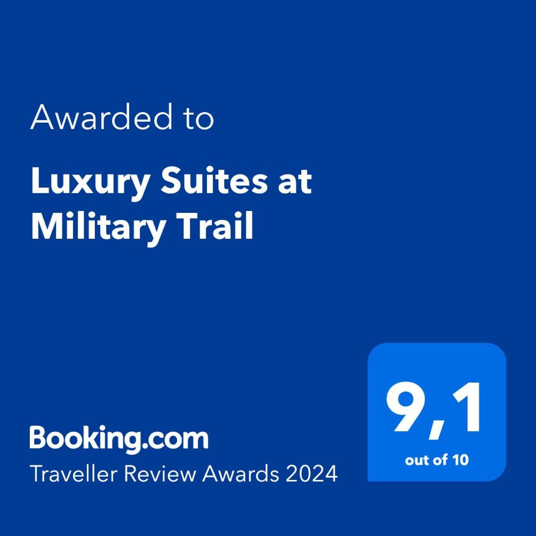Luxury Suites At Military Trail Toronto Exterior photo